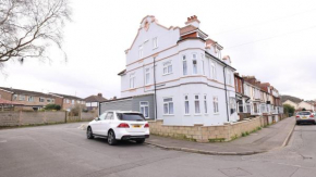 Flat 1 Sugar & Spice Tower, 24 Cliff Rd